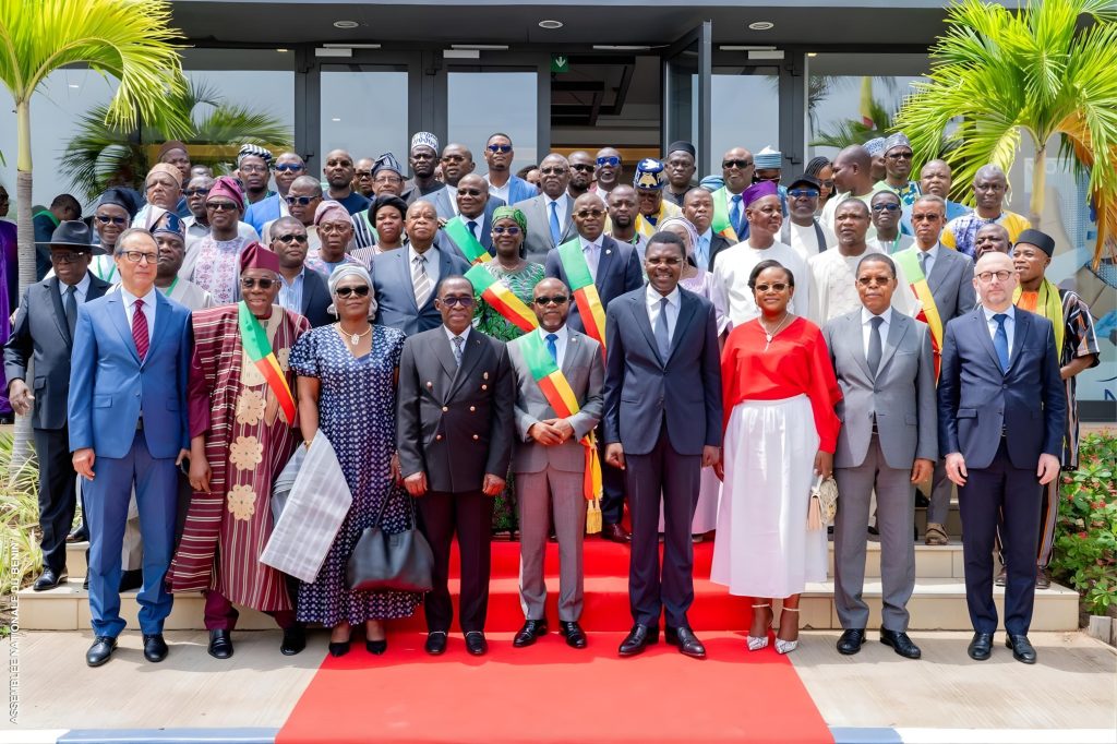 À Cotonou, le Président de l'UCESA plaide pour le renforcement du rôle des Conseils économiques et sociaux en matière de démocratie participative et de diplomatie des sociétés civiles en Afrique